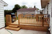 deck2.jpg (50742 bytes)